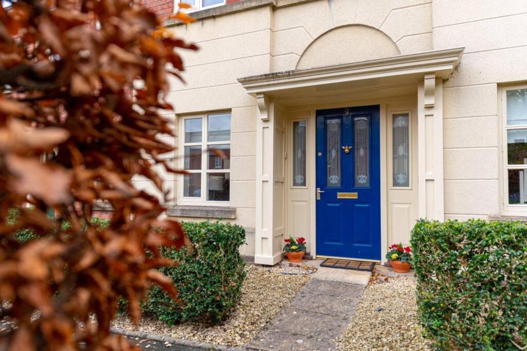 Burlington Place, Shrewsbury. 2 Bedroom, Private Parking, 5 Minutes From Town Esterno foto